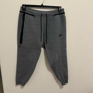 Used Nike Gray Tech Knit Joggers Size XXL